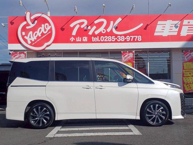 ヴォクシー Ｓ－Ｚ　両側パワースライドドア／１０．５インチディスプレイオーディオ／ＴＶ／バックカメラ／セーフティセンス／ＬＥＤヘッドライト／シートヒーター／ＥＴＣ２．０／１７インチ純正ＡＷ／走行距離１０９５７ｋｍ／（23枚目）