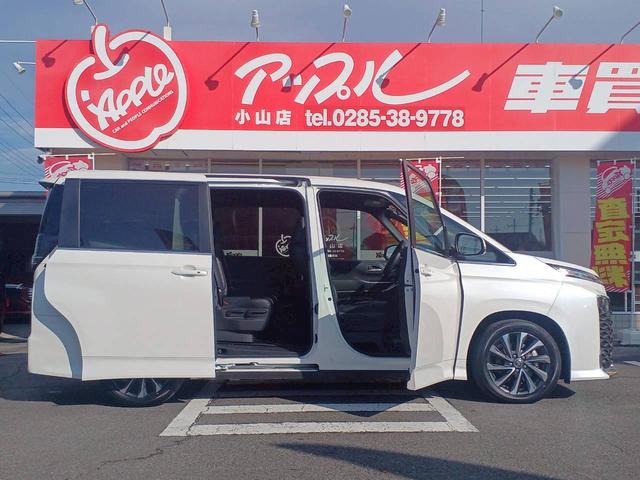 ヴォクシー Ｓ－Ｚ　両側パワースライドドア／１０．５インチディスプレイオーディオ／ＴＶ／バックカメラ／セーフティセンス／ＬＥＤヘッドライト／シートヒーター／ＥＴＣ２．０／１７インチ純正ＡＷ／走行距離１０９５７ｋｍ／（24枚目）