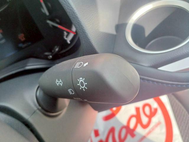 ヴォクシー Ｓ－Ｚ　両側パワースライドドア／１０．５インチディスプレイオーディオ／ＴＶ／バックカメラ／セーフティセンス／ＬＥＤヘッドライト／シートヒーター／ＥＴＣ２．０／１７インチ純正ＡＷ／走行距離１０９５７ｋｍ／（39枚目）