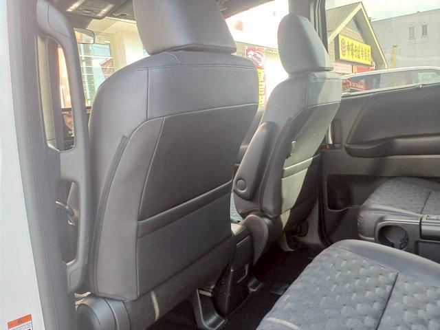 ヴォクシー Ｓ－Ｚ　両側パワースライドドア／１０．５インチディスプレイオーディオ／ＴＶ／バックカメラ／セーフティセンス／ＬＥＤヘッドライト／シートヒーター／ＥＴＣ２．０／１７インチ純正ＡＷ／走行距離１０９５７ｋｍ／（48枚目）