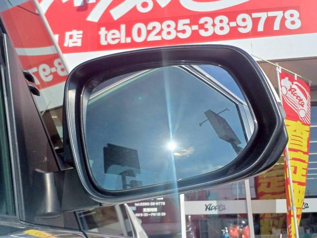 ヴォクシー Ｓ－Ｚ　両側パワースライドドア／１０．５インチディスプレイオーディオ／ＴＶ／バックカメラ／セーフティセンス／ＬＥＤヘッドライト／シートヒーター／ＥＴＣ２．０／１７インチ純正ＡＷ／走行距離１０９５７ｋｍ／（52枚目）