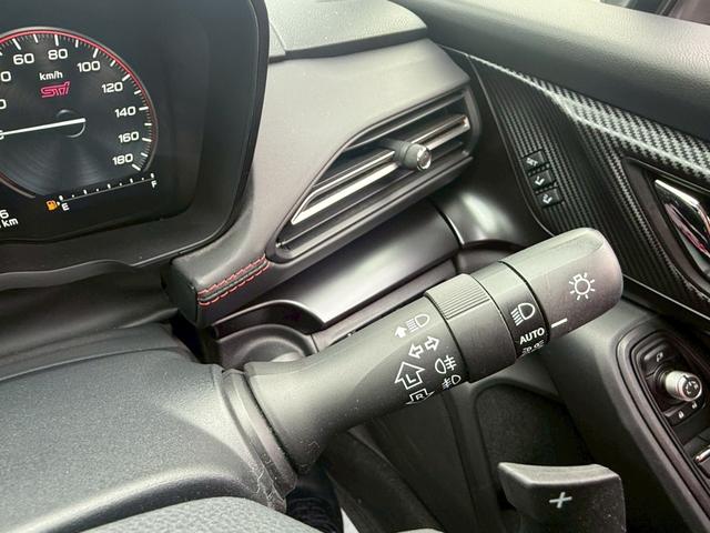 レヴォーグ ＳＴＩスポーツ　ＥＸ　ボルドーレザーシート／１１．６インチセンターディスプレイナビ／フルセグＴＶ／バックカメラ／ハンズフリーパワーバックドア／アイサイトＸテクノロジー／ＫＥＤライト／パワーシート／前後席シートヒーター／（32枚目）