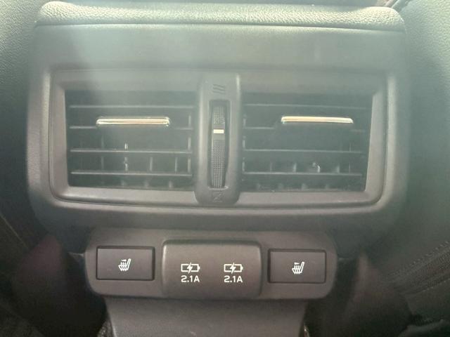 レヴォーグ ＳＴＩスポーツ　ＥＸ　ボルドーレザーシート／１１．６インチセンターディスプレイナビ／フルセグＴＶ／バックカメラ／ハンズフリーパワーバックドア／アイサイトＸテクノロジー／ＫＥＤライト／パワーシート／前後席シートヒーター／（43枚目）