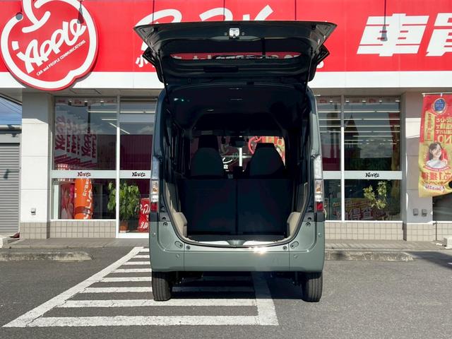 Ｎ－ＶＡＮ ｅ： ｅ：　ファン　純正ナビ／フルセグＴＶ／バックカメラ／ＥＴＣ／ＬＥＤ／ホンダセンシング／アダプティブクルーズコントロール／オートハイビーム／急速充電ポート／シートヒーター／ドラレコ／充電用タイプＣジャック／（27枚目）