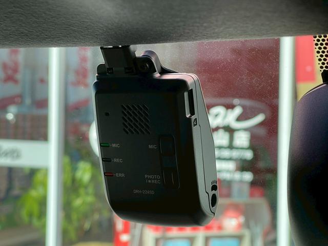 Ｎ－ＶＡＮ ｅ： ｅ：　ファン　純正ナビ／フルセグＴＶ／バックカメラ／ＥＴＣ／ＬＥＤ／ホンダセンシング／アダプティブクルーズコントロール／オートハイビーム／急速充電ポート／シートヒーター／ドラレコ／充電用タイプＣジャック／（40枚目）