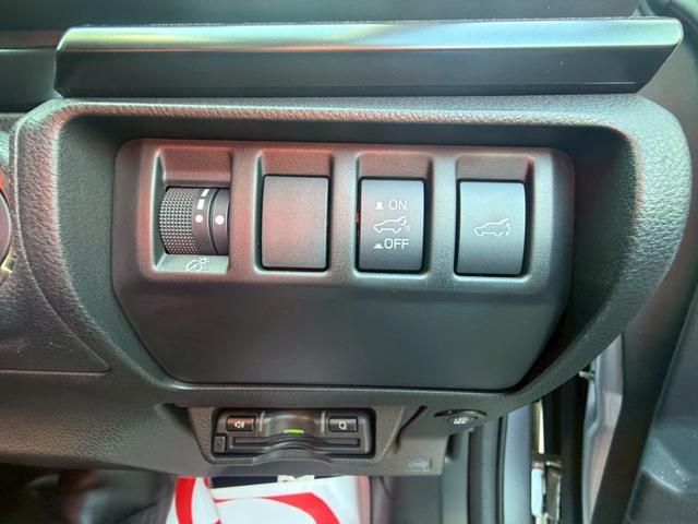 レヴォーグ ＳＴＩスポーツ　ＥＸ　デジタルコクピット／１１．６インチセンターディスプレイ／純正ナビ／フルセグＴＶ／パワーバックドア／アイサイトＸテクノロジー／レザーシート／パワーシート／シートヒーター／ＬＥＤライト／ＥＴＣ／ＵＳＢ（10枚目）