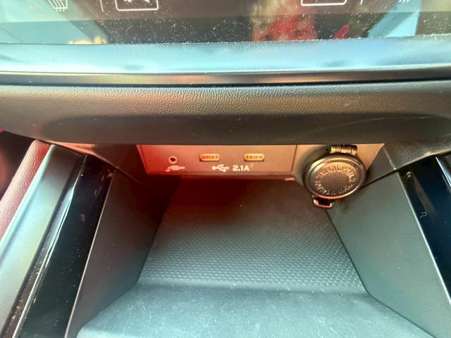 レヴォーグ ＳＴＩスポーツ　ＥＸ　デジタルコクピット／１１．６インチセンターディスプレイ／純正ナビ／フルセグＴＶ／パワーバックドア／アイサイトＸテクノロジー／レザーシート／パワーシート／シートヒーター／ＬＥＤライト／ＥＴＣ／ＵＳＢ（30枚目）