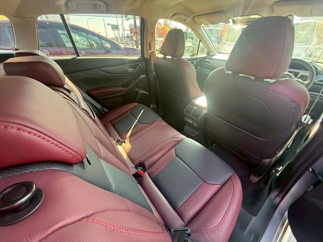 レヴォーグ ＳＴＩスポーツ　ＥＸ　デジタルコクピット／１１．６インチセンターディスプレイ／純正ナビ／フルセグＴＶ／パワーバックドア／アイサイトＸテクノロジー／レザーシート／パワーシート／シートヒーター／ＬＥＤライト／ＥＴＣ／ＵＳＢ（37枚目）