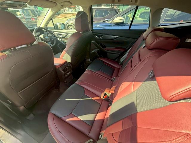 レヴォーグ ＳＴＩスポーツ　ＥＸ　デジタルコクピット／１１．６インチセンターディスプレイ／純正ナビ／フルセグＴＶ／パワーバックドア／アイサイトＸテクノロジー／レザーシート／パワーシート／シートヒーター／ＬＥＤライト／ＥＴＣ／ＵＳＢ（39枚目）