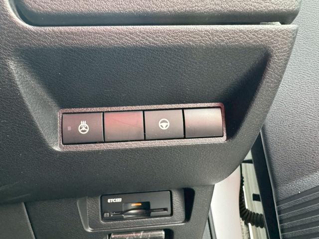 ノート オーテック　クロスオーバー　ＦＯＵＲ　４ＷＤ／プロパイロット／メーカー純正コネクトナビ／フルセグＴＶ／全方位カメラ／デジタルインナーミラー／オーテック専用シート／シートヒーター／ステアヒーター／ＥＴＣ２．０／ワイヤレス充電／ＬＥＤライト／（28枚目）