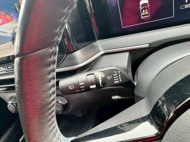 ノート オーテック　クロスオーバー　ＦＯＵＲ　４ＷＤ／プロパイロット／メーカー純正コネクトナビ／フルセグＴＶ／全方位カメラ／デジタルインナーミラー／オーテック専用シート／シートヒーター／ステアヒーター／ＥＴＣ２．０／ワイヤレス充電／ＬＥＤライト／（31枚目）