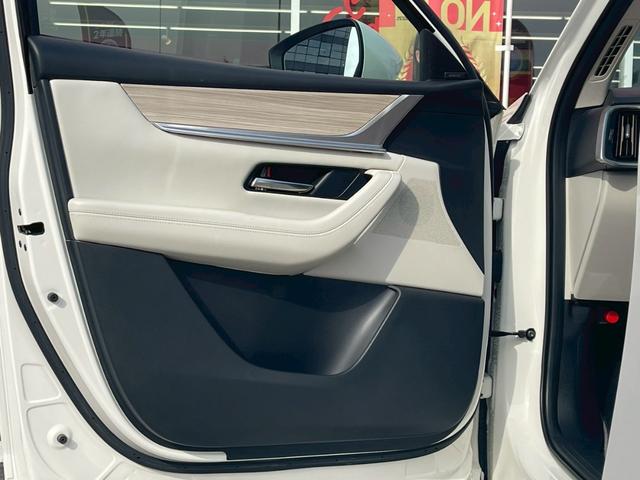 ＣＸ－６０ ＸＤ－ハイブリッド　エクスクルーシブモダン　マツダコネクトナビＴＶ／３６０度モニター／ＢＯＳＥサウンド／白革シート／スマートブレーキサポート／シートヒーター／後席シートヒーター／シートベンチレーション／ステアリングヒーター／ワイヤレス充電／（46枚目）