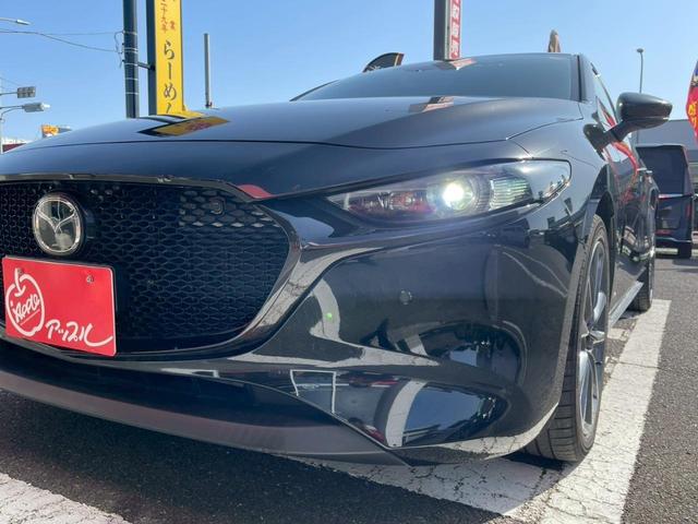 ＭＡＺＤＡ３ファストバック 　バーガンディレザーパッケージ／純正ナビＴＶ／３６０度カメラ／ドラレコ／ヘッドアップディスプレイ／クルージングトラフィックサポート／赤革／パワーシート／シートヒーター／ステアヒーター／ワイヤレス充電／（22枚目）