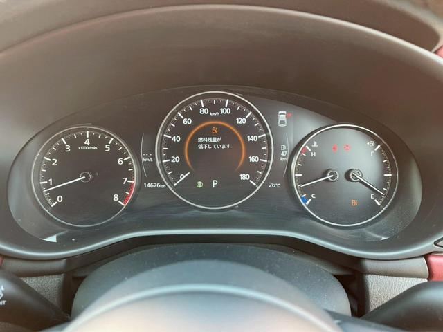 ＭＡＺＤＡ３ファストバック 　バーガンディレザーパッケージ／純正ナビＴＶ／３６０度カメラ／ドラレコ／ヘッドアップディスプレイ／クルージングトラフィックサポート／赤革／パワーシート／シートヒーター／ステアヒーター／ワイヤレス充電／（28枚目）