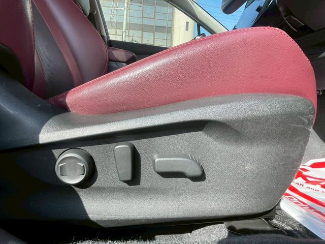 レヴォーグ ＳＴＩスポーツ　ＥＸ　デジタルコクピット／１１．６インチセンターディスプレイ／純正ナビ／フルセグＴＶ／パワーバックドア／アイサイトＸテクノロジー／レザーシート／パワーシート／シートヒーター／ＬＥＤライト／ＥＴＣ／ＵＳＢ（10枚目）