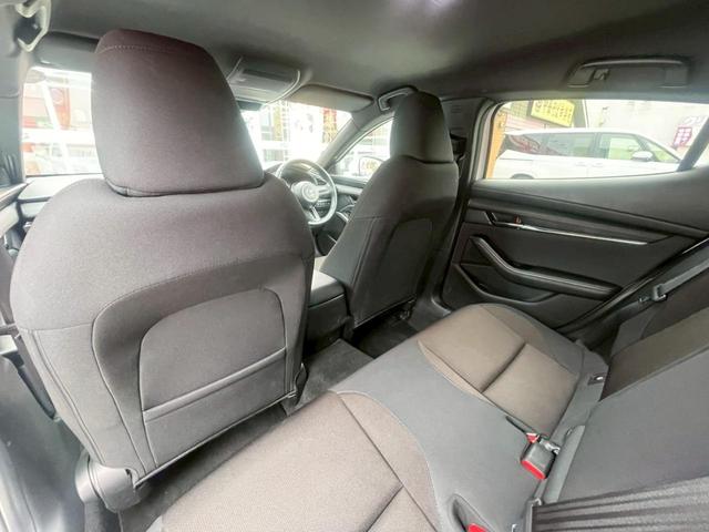 ＭＡＺＤＡ３ファストバック ２０Ｓプロアクティブ　ツーリングセレクション　８．８インチ純正ナビ／ＴＶ／バックカメラ／シートヒーター／ステアリングヒーター／レーダークルーズコントロール／スマートブレーキサポート／パーキングセンサー／ＬＥＤヘッドライト／ＥＴＣ／パワーシート／（34枚目）