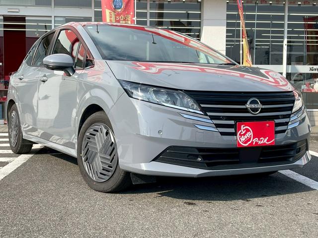 ノート Ｘ　ＦＯＵＲ　プロパイロット／純正コネクトナビ／３６０度モニター／ＴＶ／ワイヤレス充電／インテリジェントルームミラー／ＬＥＤヘッドライト／シートヒーター／ステアリングヒーター／エマージェンシーブレーキ／ＥＴＣ２．０（10枚目）