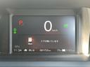 ｅ：　Ｌ　９インチホンダコネクトディスプレイナビ／フルセグＴＶ／バックカメラ／ホンダセンシング／急速充電ポート／アダプティブクルコン／オートハイビーム／ＬＥＤライト／シートヒーター／純正１４インチアルミホイール（31枚目）
