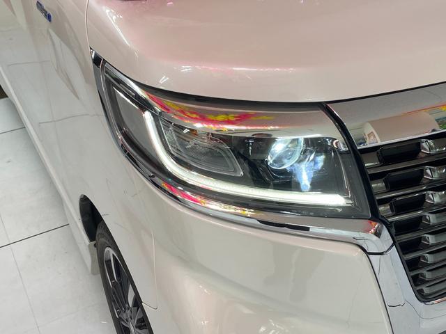スペーシアカスタム ハイブリッドＸＳターボ　４ＷＤ／ターボ車／９インチ純正ナビ・フルセグ／アラウンドビューモニター／衝突軽減ブレーキ／Ｂｌｕｅｔｏｏｔｈオーディオ／ドライブレコーダー／コーナーセンサー／車線逸脱防止／両側パワースライドドア／（12枚目）
