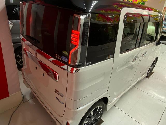 スペーシアカスタム ハイブリッドＸＳターボ　４ＷＤ／ターボ車／９インチ純正ナビ・フルセグ／アラウンドビューモニター／衝突軽減ブレーキ／Ｂｌｕｅｔｏｏｔｈオーディオ／ドライブレコーダー／コーナーセンサー／車線逸脱防止／両側パワースライドドア／（19枚目）