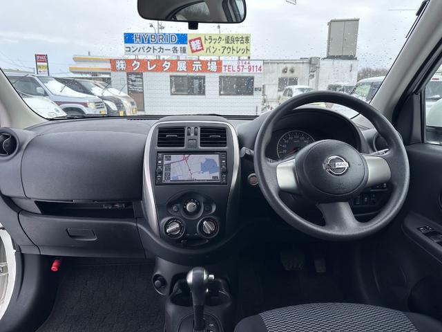 日産 マーチ