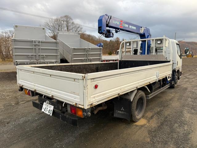 キャンター ◎ワイド・ロング ◎3段ラジコンクレーン ◎荷台内寸法 長410 幅209cm(5枚目)