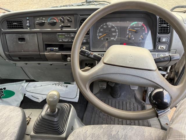 キャンター ◎ワイド・ロング ◎3段ラジコンクレーン ◎荷台内寸法 長410 幅209cm(53枚目)