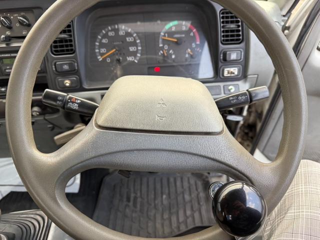 キャンター ◎ワイド・ロング ◎3段ラジコンクレーン ◎荷台内寸法 長410 幅209cm(54枚目)