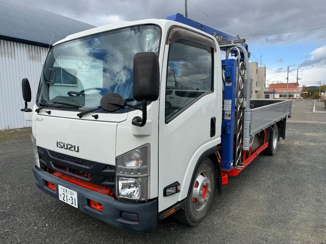 エルフトラック ◎3.5t ◎ワイド・ロング ◎4段ラジコンクレーン◎ハイジャッキアウトリガー ◎荷台内寸法 長さ430 幅208 高60cm ◎3方開アルミアオリ ◎リヤアウトリガー(手動)◎アルミブリッジ付(3枚目)