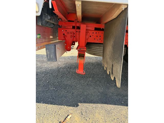 エルフトラック ◎3.5t ◎ワイド・ロング ◎4段ラジコンクレーン◎ハイジャッキアウトリガー ◎荷台内寸法 長さ430 幅208 高60cm ◎3方開アルミアオリ ◎リヤアウトリガー(手動)◎アルミブリッジ付(69枚目)