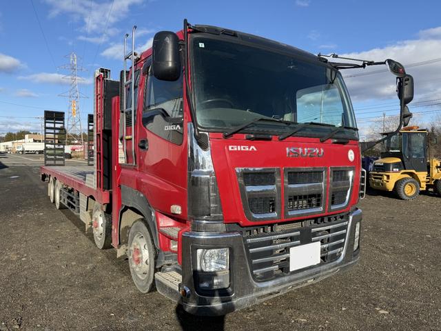 ギガ 　◎セルフクレーン　◎登坂板　◎スムーサー１２段ミッション　◎リヤエアサス　◎ラジコン３段クレーン　◎リモコンジャッキ（3枚目）