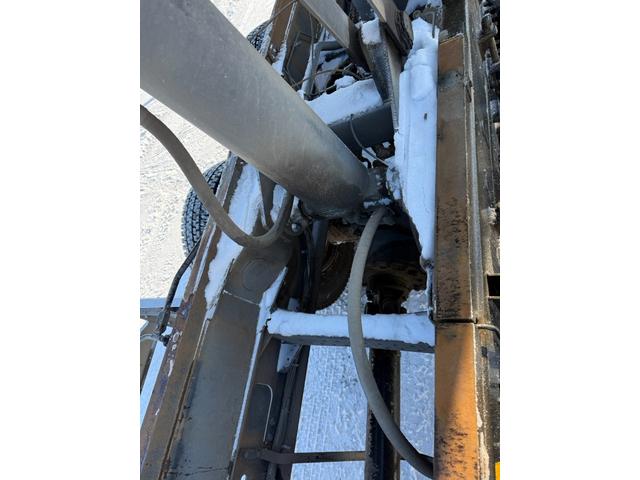 クオン ベースグレード　◎アルミ深箱、土砂禁ロングダンプ◎エスコット１２段◎４２０馬力◎５方開アオリ◎アオリスケットー◎エアシリンダー式手動ピン◎荷台内寸法（長７４０ｃｍ幅２３５ｃｍ高１２０ｃｍ）（24枚目）