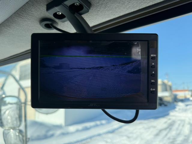 クオン ベースグレード　◎アルミ深箱、土砂禁ロングダンプ◎エスコット１２段◎４２０馬力◎５方開アオリ◎アオリスケットー◎エアシリンダー式手動ピン◎荷台内寸法（長７４０ｃｍ幅２３５ｃｍ高１２０ｃｍ）（72枚目）