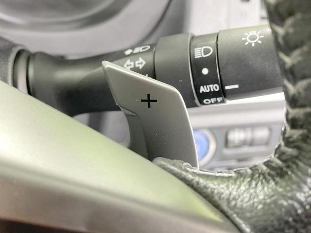 ＸＶハイブリッド ２．０ｉ－Ｌ　アイサイト　禁煙車　純正ナビ　バックカメラ　パワーシート　衝突軽減　レーダークルーズ　ＨＩＤヘッドライト　ＥＴＣ　ステアリングスイッチ　純正１７ＡＷ　デュアルエアコン　パドルシフト　スマートキー　オートライト（29枚目）