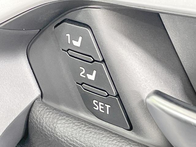 ＲＡＶ４ ハイブリッドアドベンチャー　オフロードパッケージＩＩ　４ＷＤ　登録済未使用車　バックカメラ　寒冷地仕様　衝突被害軽減システム　レーダークルーズ　パワーシート　コーナーセンサー　スマートキー　ＬＥＤヘッド　ルーフレール　ＥＴＣ２．０　オートハイビーム（7枚目）