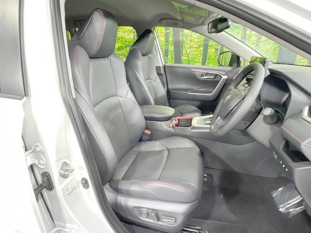 ＲＡＶ４ ハイブリッドアドベンチャー　オフロードパッケージＩＩ　４ＷＤ　登録済未使用車　バックカメラ　寒冷地仕様　衝突被害軽減システム　レーダークルーズ　パワーシート　コーナーセンサー　スマートキー　ＬＥＤヘッド　ルーフレール　ＥＴＣ２．０　オートハイビーム（9枚目）