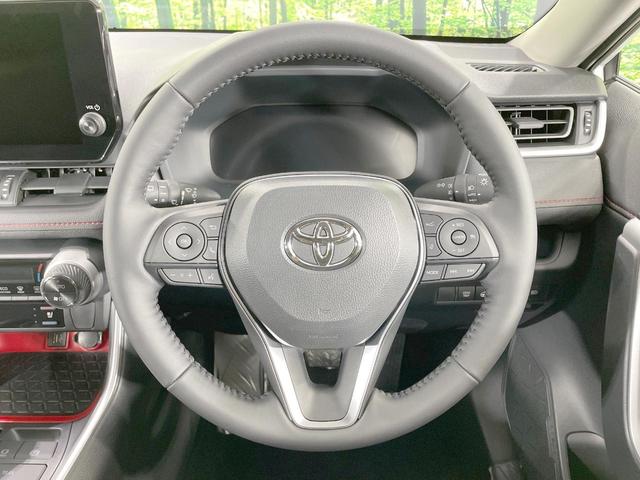 ＲＡＶ４ ハイブリッドアドベンチャー　オフロードパッケージＩＩ　４ＷＤ　登録済未使用車　バックカメラ　寒冷地仕様　衝突被害軽減システム　レーダークルーズ　パワーシート　コーナーセンサー　スマートキー　ＬＥＤヘッド　ルーフレール　ＥＴＣ２．０　オートハイビーム（12枚目）