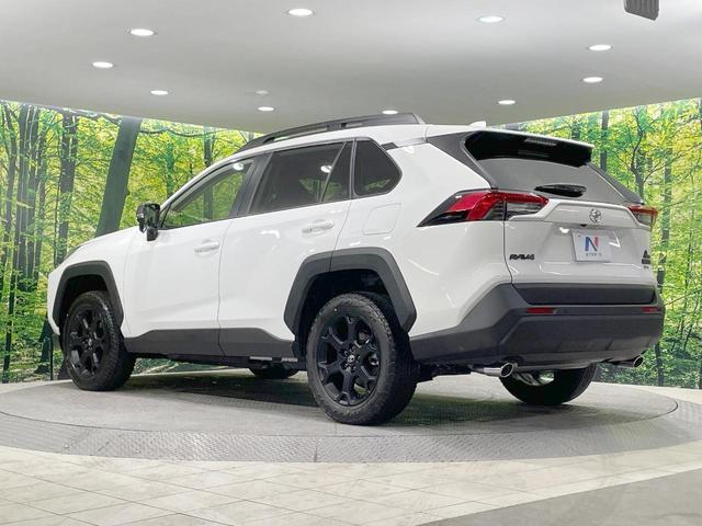 ＲＡＶ４ ハイブリッドアドベンチャー　オフロードパッケージＩＩ　４ＷＤ　登録済未使用車　バックカメラ　寒冷地仕様　衝突被害軽減システム　レーダークルーズ　パワーシート　コーナーセンサー　スマートキー　ＬＥＤヘッド　ルーフレール　ＥＴＣ２．０　オートハイビーム（18枚目）