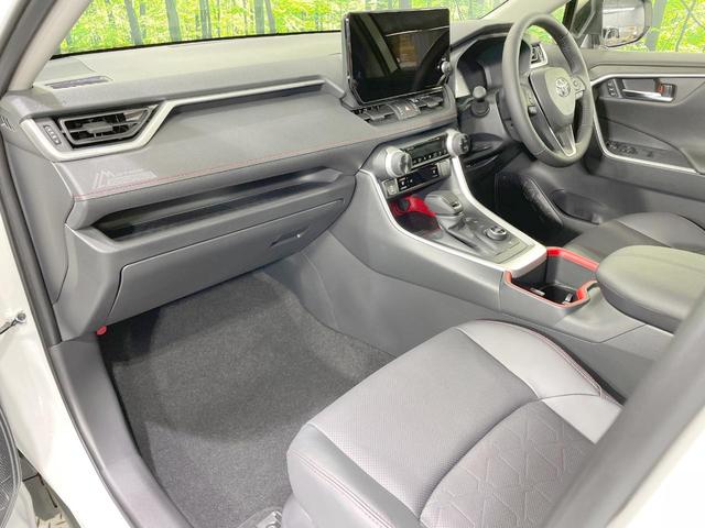 ＲＡＶ４ ハイブリッドアドベンチャー　オフロードパッケージＩＩ　４ＷＤ　登録済未使用車　バックカメラ　寒冷地仕様　衝突被害軽減システム　レーダークルーズ　パワーシート　コーナーセンサー　スマートキー　ＬＥＤヘッド　ルーフレール　ＥＴＣ２．０　オートハイビーム（44枚目）