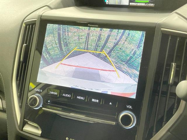 フォレスター プレミアム　４ＷＤ　純正８インチＳＤナビ　サイドカメラ　バックカメラ　寒冷地仕様　衝突軽減　禁煙車　ハーフレザーシート　コーナーセンサー　スマートキー　ＬＥＤヘッド　ビルトインＥＴＣ　クルコン　パワーシート（4枚目）