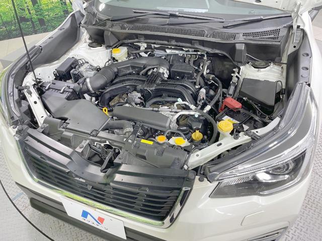 フォレスター プレミアム　４ＷＤ　純正８インチＳＤナビ　サイドカメラ　バックカメラ　寒冷地仕様　衝突軽減　禁煙車　ハーフレザーシート　コーナーセンサー　スマートキー　ＬＥＤヘッド　ビルトインＥＴＣ　クルコン　パワーシート（20枚目）