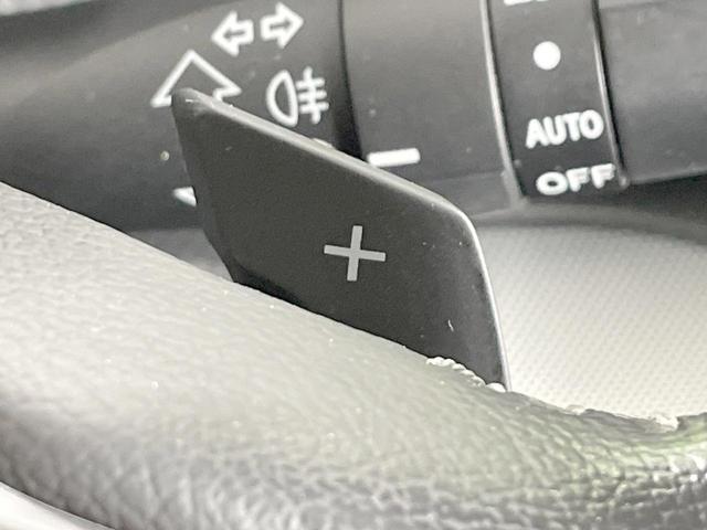 フォレスター プレミアム　４ＷＤ　純正８インチＳＤナビ　サイドカメラ　バックカメラ　寒冷地仕様　衝突軽減　禁煙車　ハーフレザーシート　コーナーセンサー　スマートキー　ＬＥＤヘッド　ビルトインＥＴＣ　クルコン　パワーシート（50枚目）