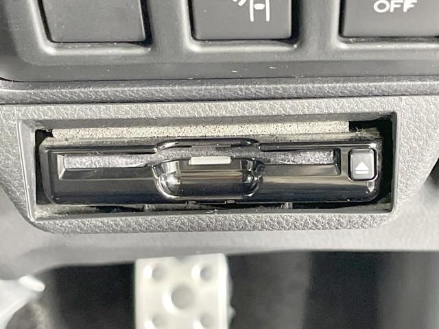 フォレスター プレミアム　４ＷＤ　純正８インチＳＤナビ　サイドカメラ　バックカメラ　寒冷地仕様　衝突軽減　禁煙車　ハーフレザーシート　コーナーセンサー　スマートキー　ＬＥＤヘッド　ビルトインＥＴＣ　クルコン　パワーシート（52枚目）