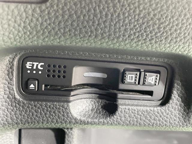 Ｎ－ＢＯＸカスタム Ｇ・Ｌターボホンダセンシング　４ＷＤ　両側電動ドア　純正８型ナビ　バックカメラ　寒冷地仕様　衝突軽減　禁煙車　ハーフレザーシート　ドラレコ　コーナーセンサー　ＬＥＤヘッド　ビルトインＥＴＣ　クルコン　車線逸脱警報（8枚目）