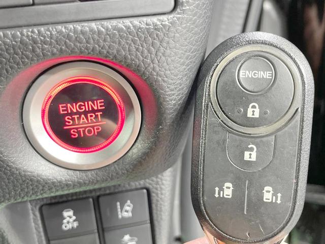 Ｎ－ＢＯＸカスタム Ｇ・Ｌターボホンダセンシング　４ＷＤ　両側電動ドア　純正８型ナビ　バックカメラ　寒冷地仕様　衝突軽減　禁煙車　ハーフレザーシート　ドラレコ　コーナーセンサー　ＬＥＤヘッド　ビルトインＥＴＣ　クルコン　車線逸脱警報（31枚目）
