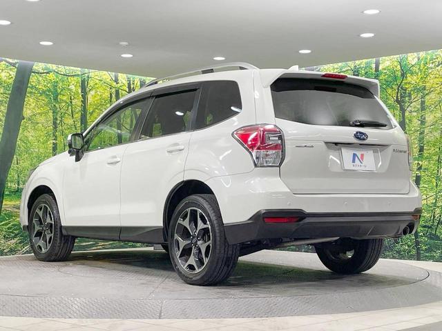 フォレスター Ｓ－リミテッド　禁煙車　純正ナビ　バックカメラ　衝突軽減　パワーバックドア　シートヒーター　パワーシート　ドラレコ　ブラインドスポットモニター　レーダークルーズ　ＥＴＣ　ＬＥＤヘッド　パドルシフト　純正１８ＡＷ（18枚目）