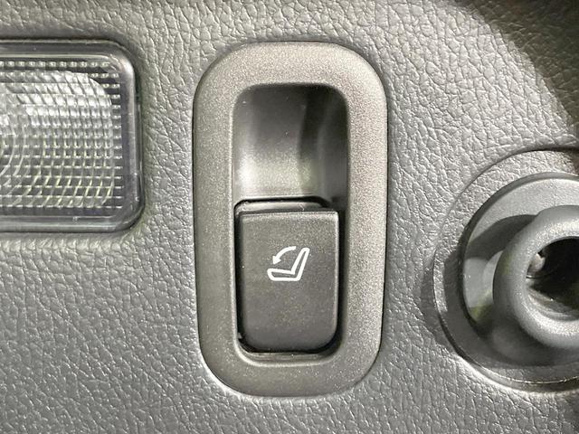 フォレスター Ｓ－リミテッド　禁煙車　純正ナビ　バックカメラ　衝突軽減　パワーバックドア　シートヒーター　パワーシート　ドラレコ　ブラインドスポットモニター　レーダークルーズ　ＥＴＣ　ＬＥＤヘッド　パドルシフト　純正１８ＡＷ（47枚目）