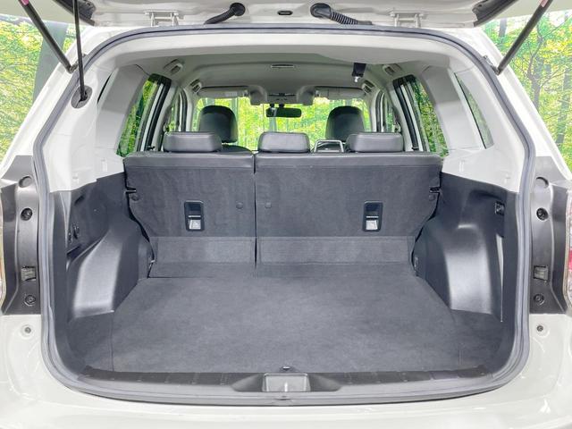 フォレスター Ｓ－リミテッド　禁煙車　純正ナビ　バックカメラ　衝突軽減　パワーバックドア　シートヒーター　パワーシート　ドラレコ　ブラインドスポットモニター　レーダークルーズ　ＥＴＣ　ＬＥＤヘッド　パドルシフト　純正１８ＡＷ（57枚目）