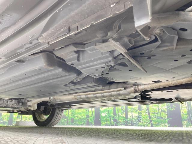 フォレスター Ｓ－リミテッド　禁煙車　純正ナビ　バックカメラ　衝突軽減　パワーバックドア　シートヒーター　パワーシート　ドラレコ　ブラインドスポットモニター　レーダークルーズ　ＥＴＣ　ＬＥＤヘッド　パドルシフト　純正１８ＡＷ（68枚目）