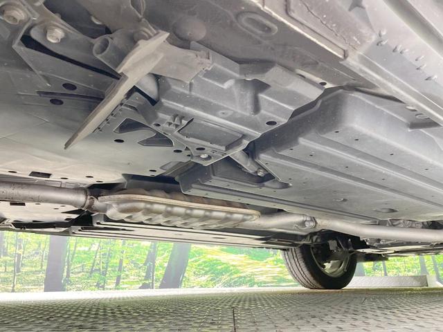 フォレスター Ｓ－リミテッド　禁煙車　純正ナビ　バックカメラ　衝突軽減　パワーバックドア　シートヒーター　パワーシート　ドラレコ　ブラインドスポットモニター　レーダークルーズ　ＥＴＣ　ＬＥＤヘッド　パドルシフト　純正１８ＡＷ（69枚目）